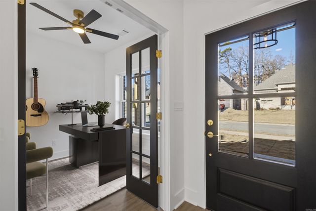 307 Kanis Ridge Drive, Little Rock, AR 72223