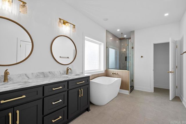 307 Kanis Ridge Drive, Little Rock, AR 72223