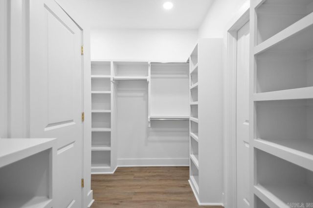 307 Kanis Ridge Drive, Little Rock, AR 72223