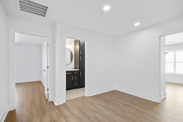 307 Kanis Ridge Drive, Little Rock, AR 72223