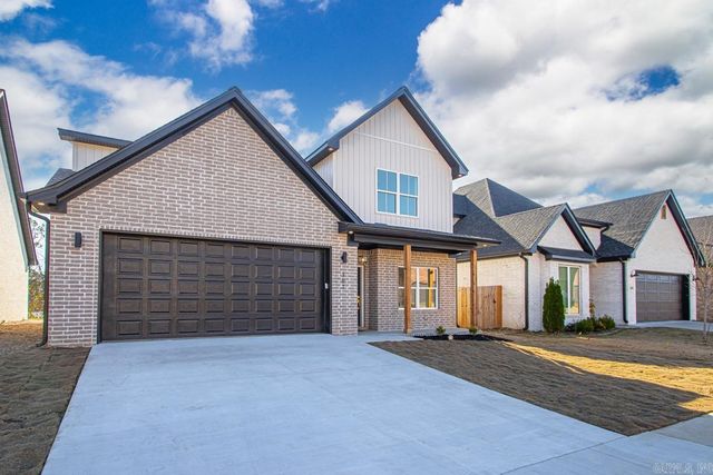 307 Kanis Ridge Drive, Little Rock, AR 72223