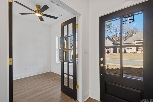 307 Kanis Ridge Drive, Little Rock, AR 72223