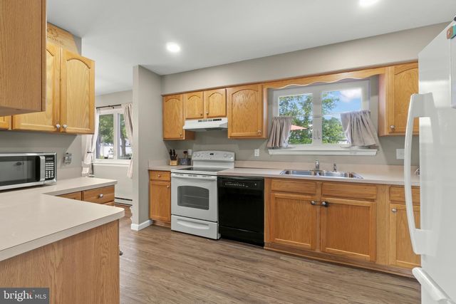 310 SPRING LAKE BLVD, Browns Mills, NJ 08015