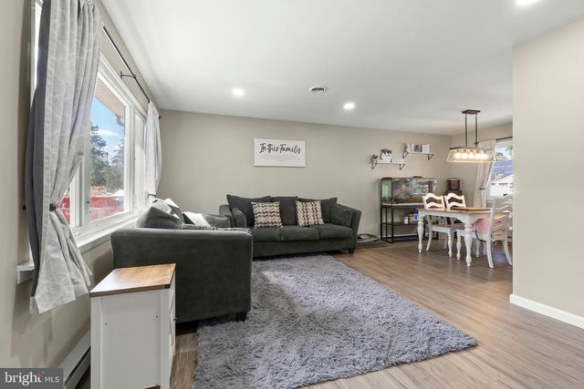 310 SPRING LAKE BLVD, Browns Mills, NJ 08015