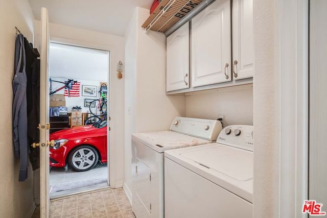 146 APACHE, Topanga, CA 90290