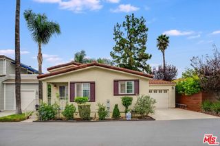 146 APACHE, Topanga, CA 90290