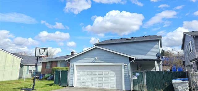 209 Factory Avenue N, Renton, WA 98057