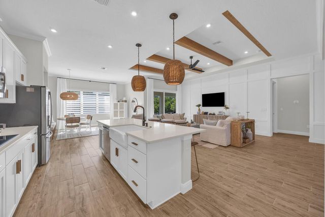 668 SW Riverwatch Place, Stuart, FL 34997