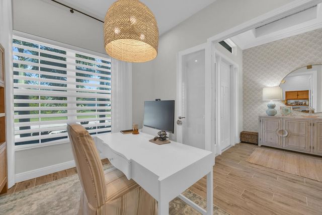 668 SW Riverwatch Place, Stuart, FL 34997