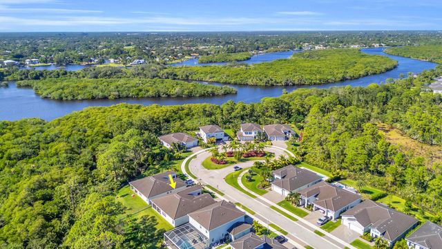 668 SW Riverwatch Place, Stuart, FL 34997