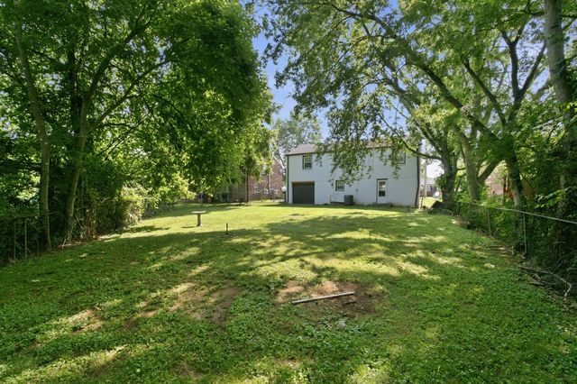 3241 Mayer Ln, Nashville, TN 37218