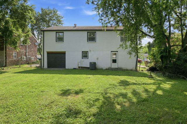 3241 Mayer Ln, Nashville, TN 37218