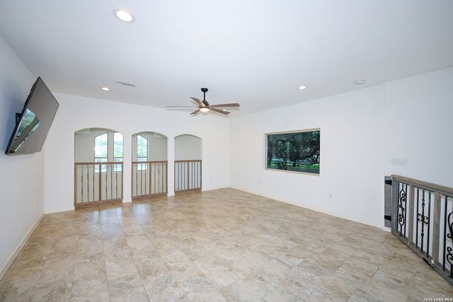7606 Triple Leaf, China Grove, TX 78263