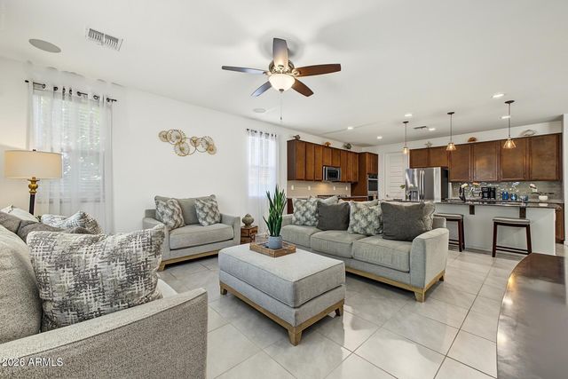 7528 W ODEUM Lane, Phoenix, AZ 85043