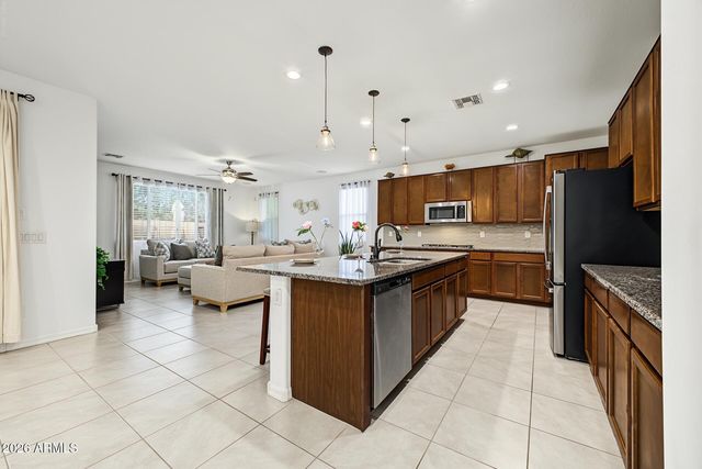7528 W ODEUM Lane, Phoenix, AZ 85043