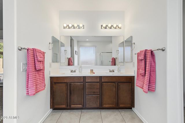 7528 W ODEUM Lane, Phoenix, AZ 85043