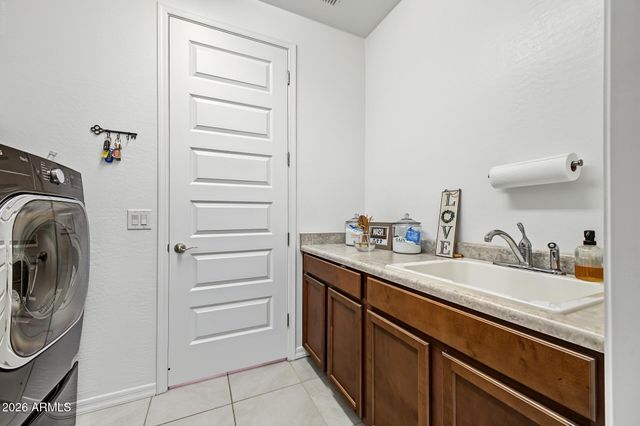 7528 W ODEUM Lane, Phoenix, AZ 85043