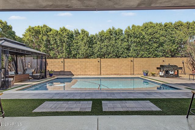 7528 W ODEUM Lane, Phoenix, AZ 85043