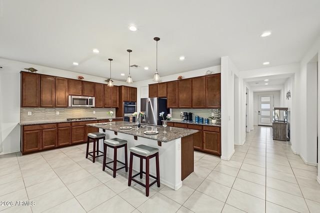 7528 W ODEUM Lane, Phoenix, AZ 85043
