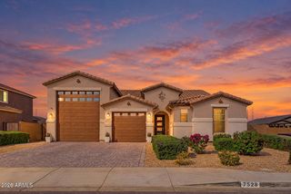 7528 W ODEUM Lane, Phoenix, AZ 85043