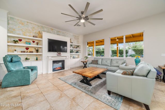 3017 W Desert Glory Drive, Tucson, AZ 85745