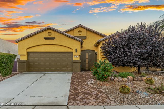 3017 W Desert Glory Drive, Tucson, AZ 85745