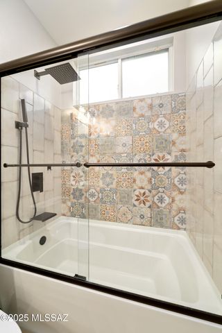 3017 W Desert Glory Drive, Tucson, AZ 85745