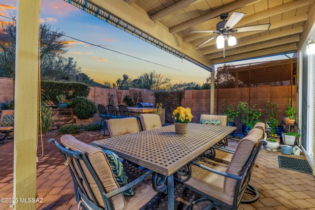 3017 W Desert Glory Drive, Tucson, AZ 85745