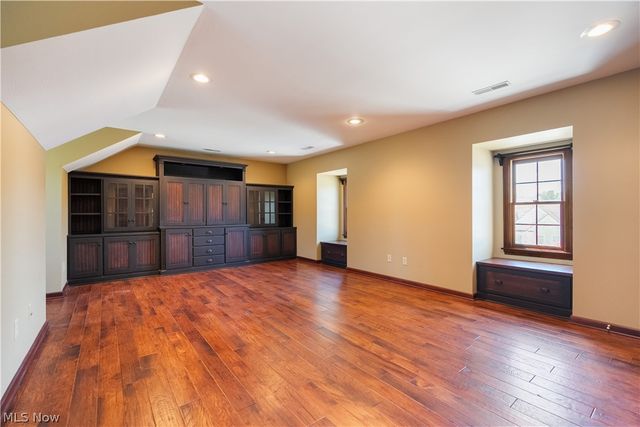 2500 Augusta Drive SE, Massillon, OH 44646