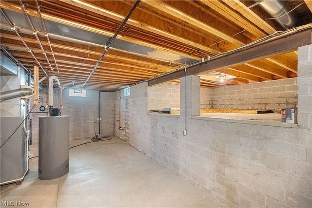 2500 Augusta Drive SE, Massillon, OH 44646