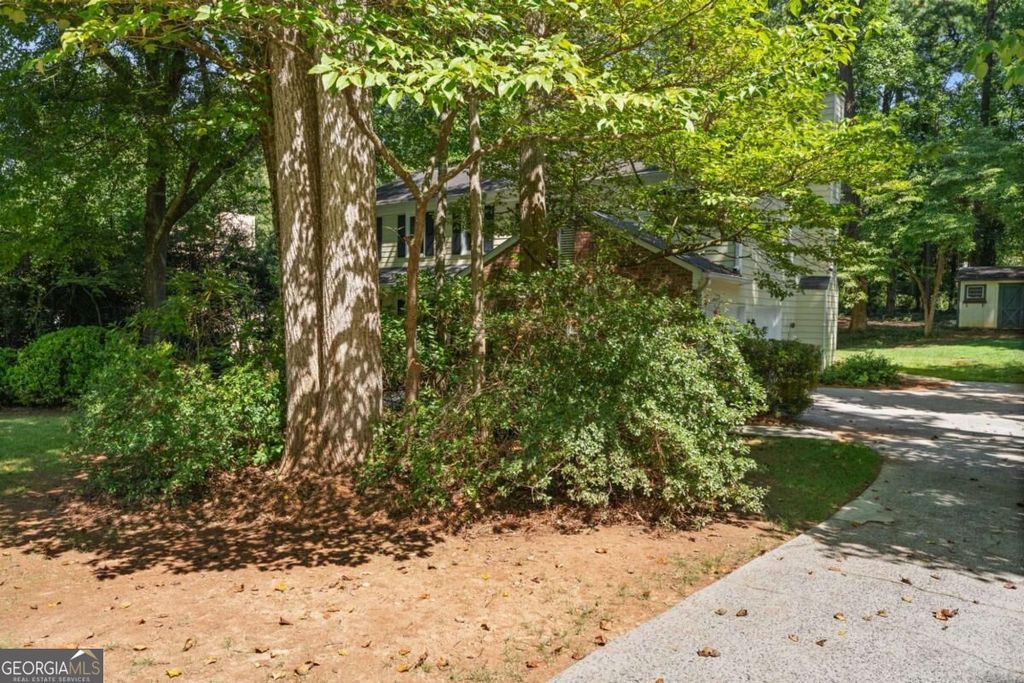 914 Otter Way NE, Marietta, GA 30068 — photo 5