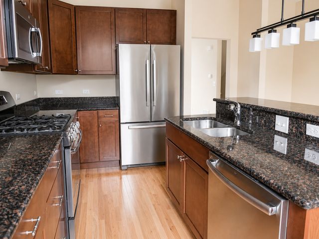 2018 Shermer Road 2018, Glenview, IL 60026