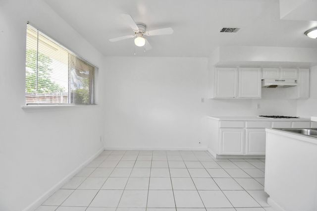 530 Westshire Drive, Houston, TX 77013