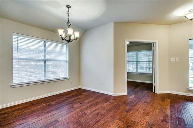 811 Creekside Drive, Little Elm, TX 75068
