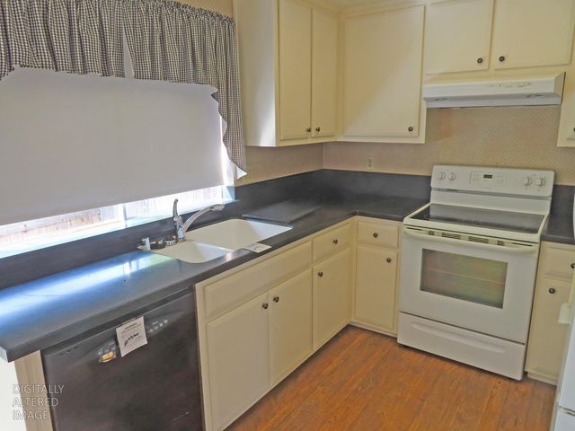 3919 Oak Villa Cir, Carmichael, CA 95608