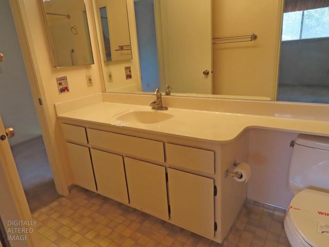 3919 Oak Villa Cir, Carmichael, CA 95608