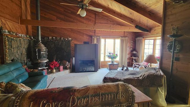 5910 NE 41st Street, Redmond, OR 97756