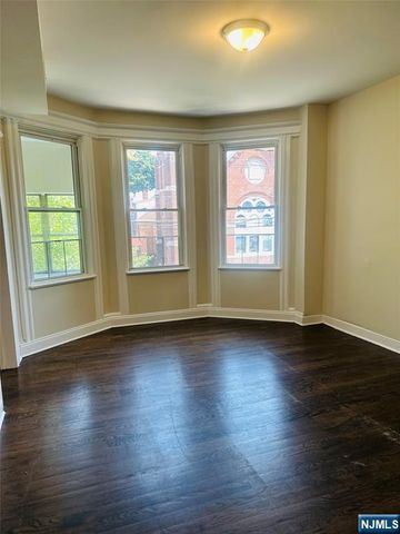 464 Avon Avenue, Newark, NJ 07108
