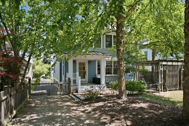 571 Providence Street, Albany, NY 12208