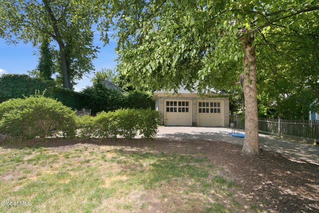 571 Providence Street, Albany, NY 12208