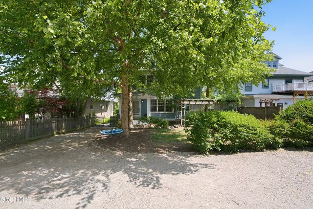 571 Providence Street, Albany, NY 12208