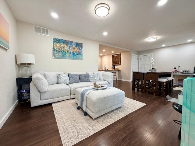 37261 280th Street, Westbrook, MN 56183