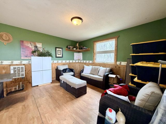 37261 280th Street, Westbrook, MN 56183