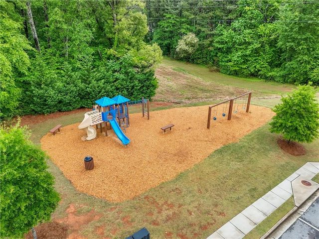 2744 Shetley Creek Drive, Norcross, GA 30071