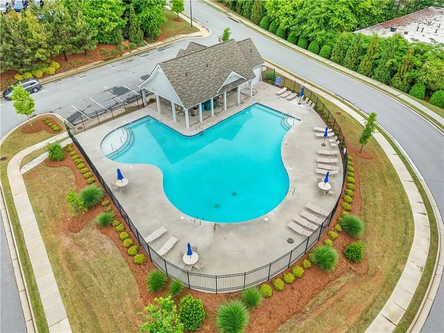 2744 Shetley Creek Drive, Norcross, GA 30071