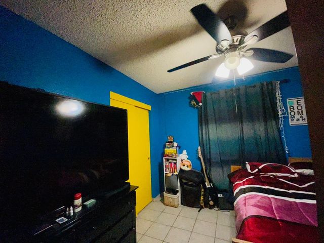 2909 W Freeland Street, Caruthers, CA 93609