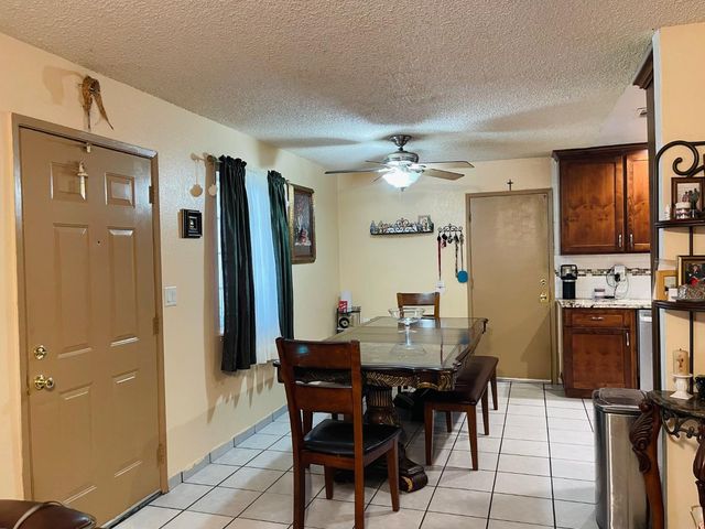 2909 W Freeland Street, Caruthers, CA 93609