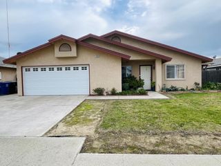 2909 W Freeland Street, Caruthers, CA 93609