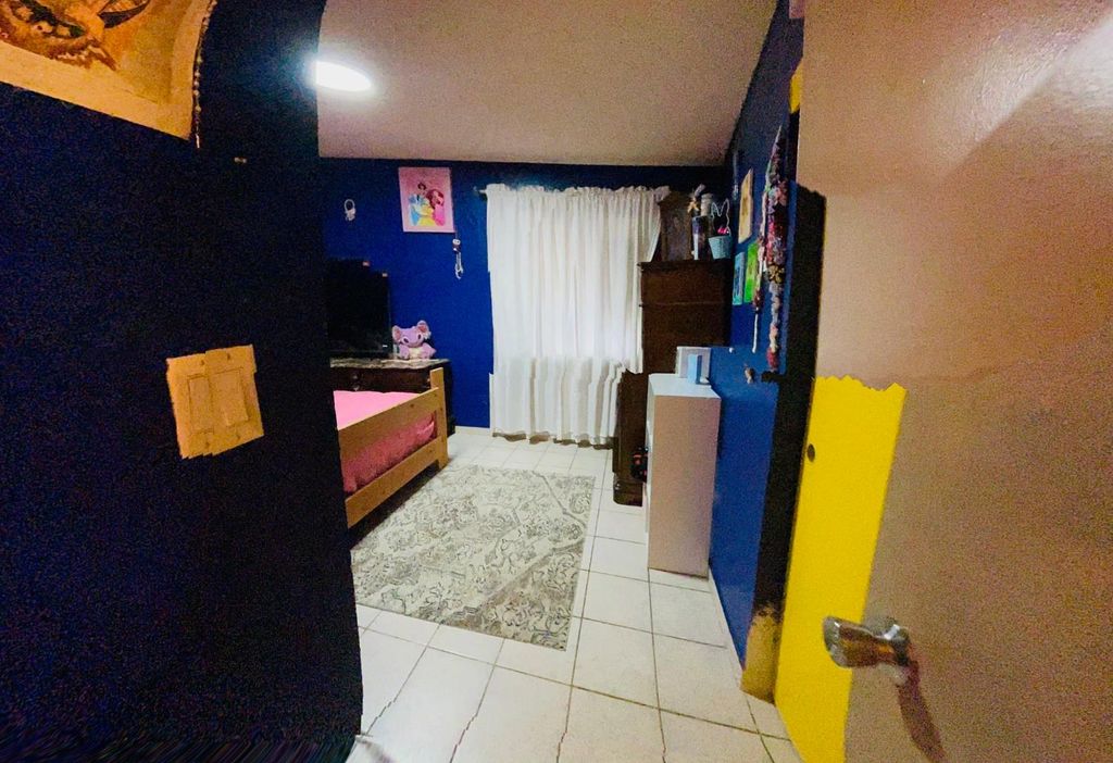 Image 17 of property listing at 2909 W Freeland Street, Caruthers, CA 93609