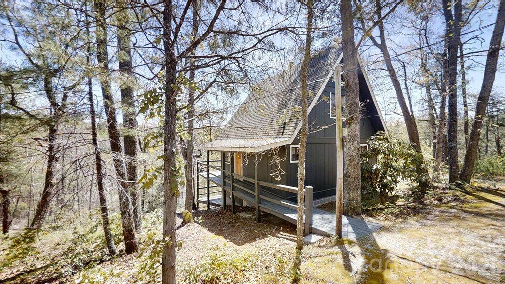 321 Doris Lisa View Drive, Hendersonville, NC 28792